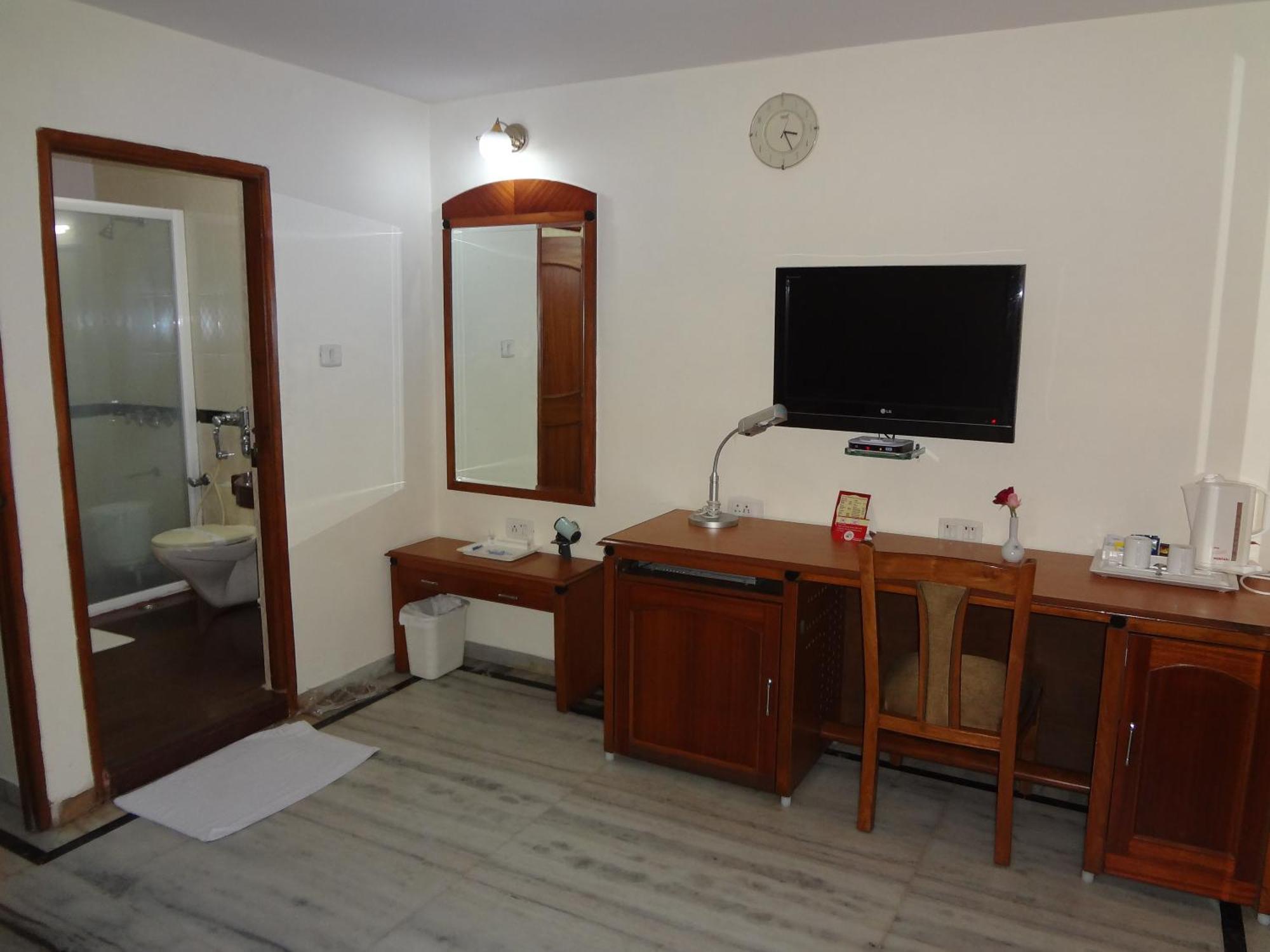 Daspalla Executive Court Visakhapatnam Dış mekan fotoğraf