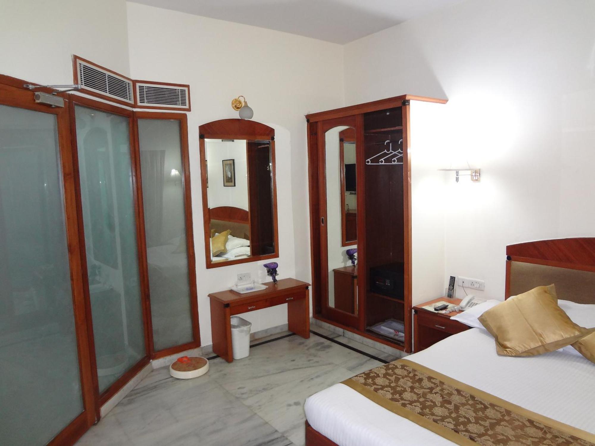 Daspalla Executive Court Visakhapatnam Dış mekan fotoğraf