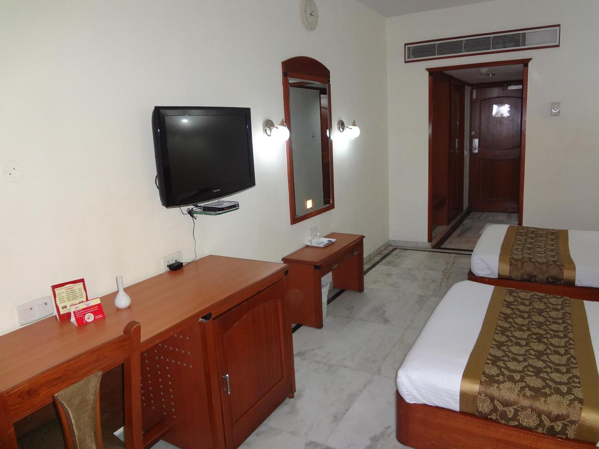 Daspalla Executive Court Visakhapatnam Dış mekan fotoğraf